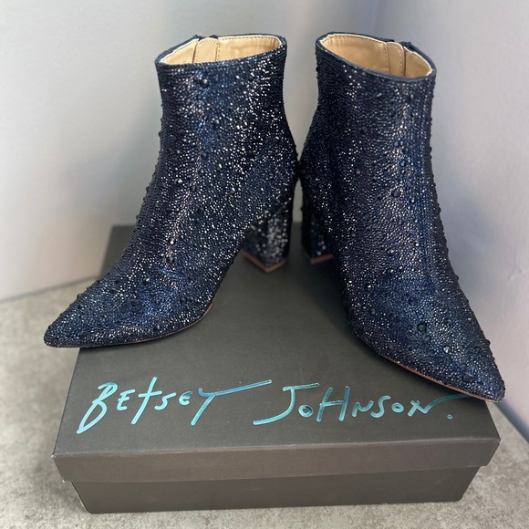 Betsey Johnson Cady Boot - Picture 1 of 4